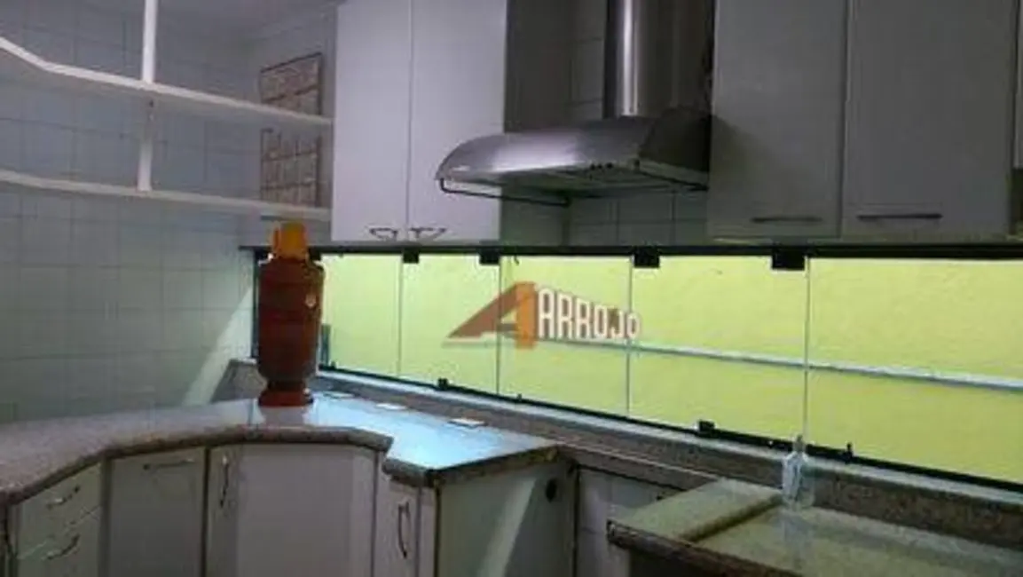 Sobrado com 3 quartos à venda, 250m2 em Cidade Patriarca, São Paulo - SP - imagem 4 Foto 4 de Sobrado com 3 quartos à venda, 250m2 em Cidade Patriarca, São Paulo - SP