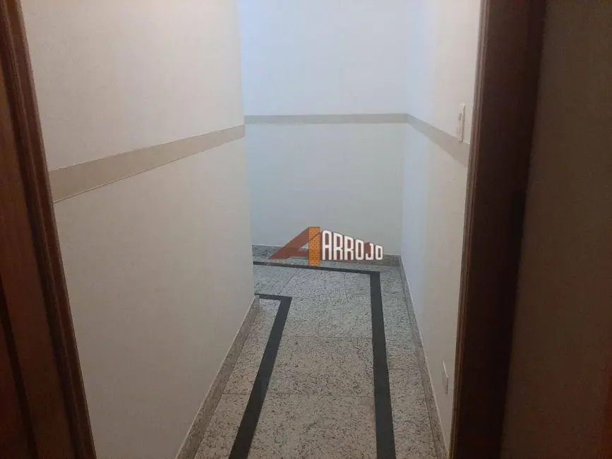 Foto 9 de Casa com 5 quartos à venda, 338m2 em Vila Ré, São Paulo - SP