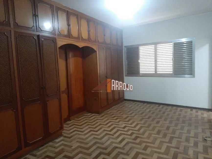 Foto 3 de Casa com 5 quartos à venda, 338m2 em Vila Ré, São Paulo - SP