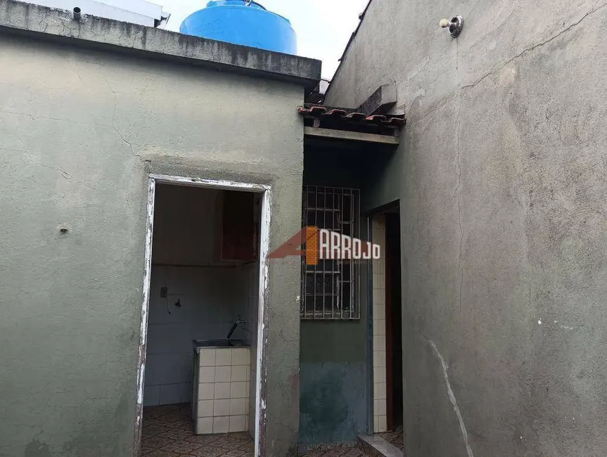 Foto 9 de Casa com 2 quartos à venda, 438m2 em Vila Marieta, São Paulo - SP