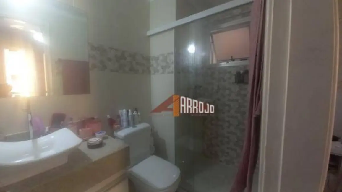 Foto 9 de Apartamento com 3 quartos à venda, 70m2 em Vila Domitila, São Paulo - SP