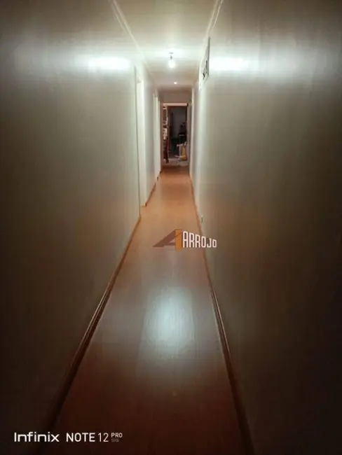 Foto 7 de Casa com 3 quartos à venda, 228m2 em Parque Guarani, São Paulo - SP