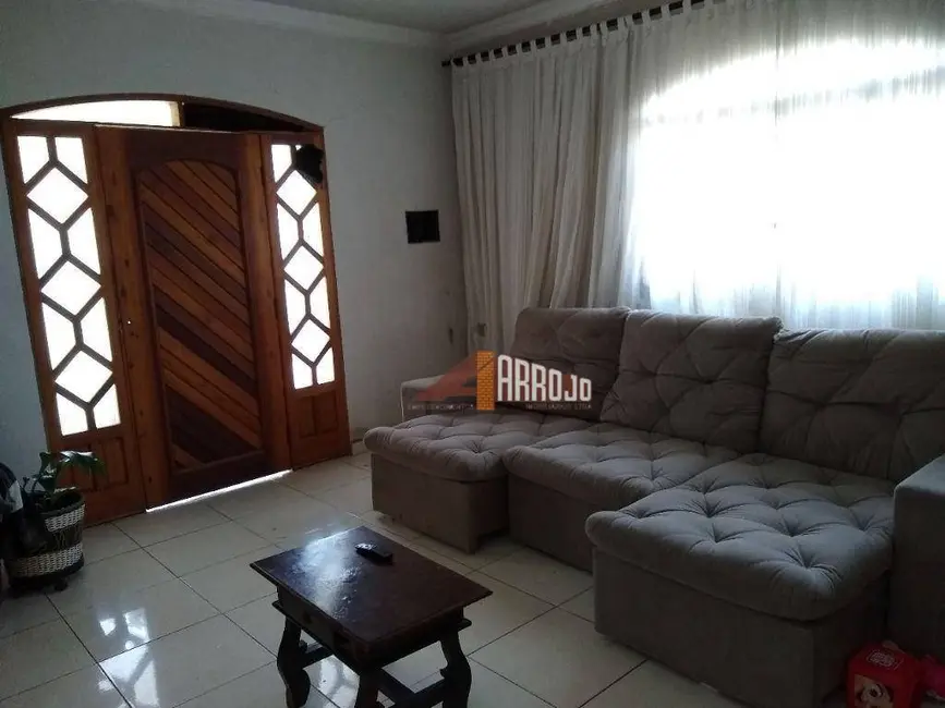 Foto 1 de Sobrado com 4 quartos à venda, 350m2 em Vila Santana, São Paulo - SP