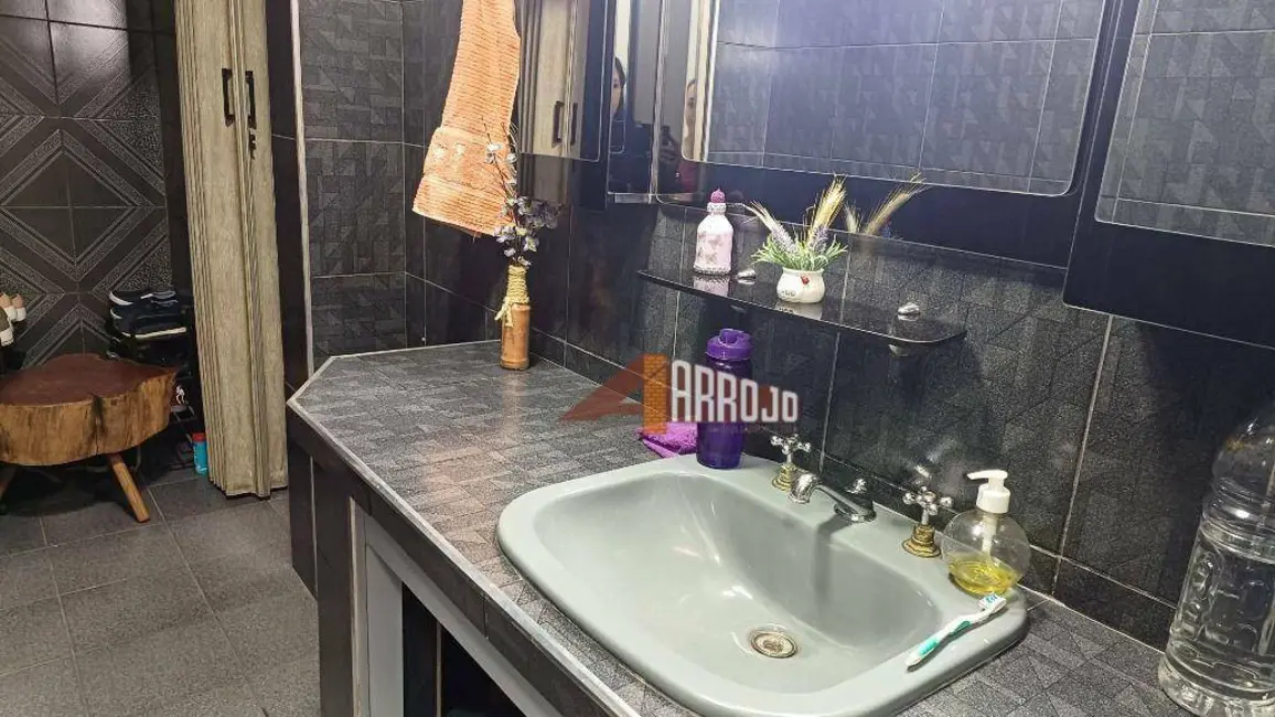 Sobrado com 3 quartos à venda, 128m2 em Vila Ré, São Paulo - SP - imagem 8 Foto 8 de Sobrado com 3 quartos à venda, 128m2 em Vila Ré, São Paulo - SP