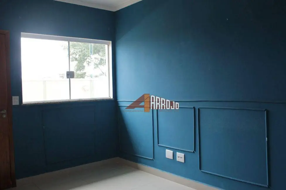 Foto 3 de Sobrado com 2 quartos à venda, 300m2 em Burgo Paulista, São Paulo - SP