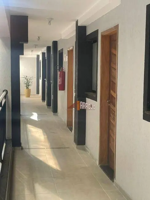 Kitnet com 2 quartos à venda, 36m2 em Vila Ré, São Paulo - SP - imagem 4 Foto 4 de Kitnet com 2 quartos à venda, 36m2 em Vila Ré, São Paulo - SP