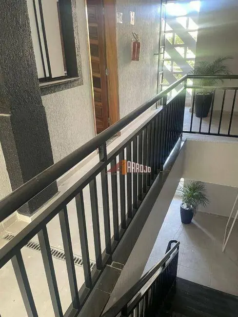 Kitnet com 2 quartos à venda, 36m2 em Vila Ré, São Paulo - SP - imagem 3 Foto 3 de Kitnet com 2 quartos à venda, 36m2 em Vila Ré, São Paulo - SP