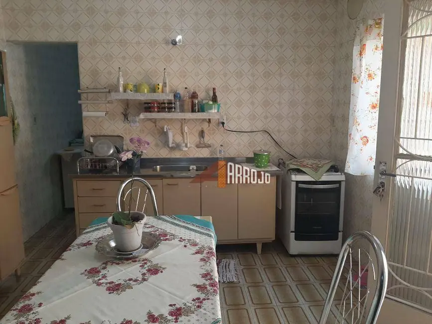 Foto 7 de Casa com 2 quartos à venda, 450m2 em Vila Costa Melo, São Paulo - SP