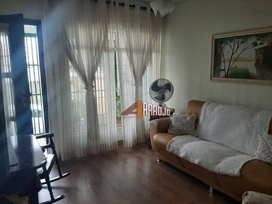 Foto 1 de Casa com 2 quartos à venda, 450m2 em Vila Costa Melo, São Paulo - SP