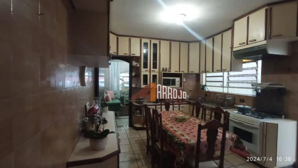 Casa com 3 quartos à venda, 175m2 em Jardim Popular, São Paulo - SP - imagem 3 Foto 3 de Casa com 3 quartos à venda, 175m2 em Jardim Popular, São Paulo - SP