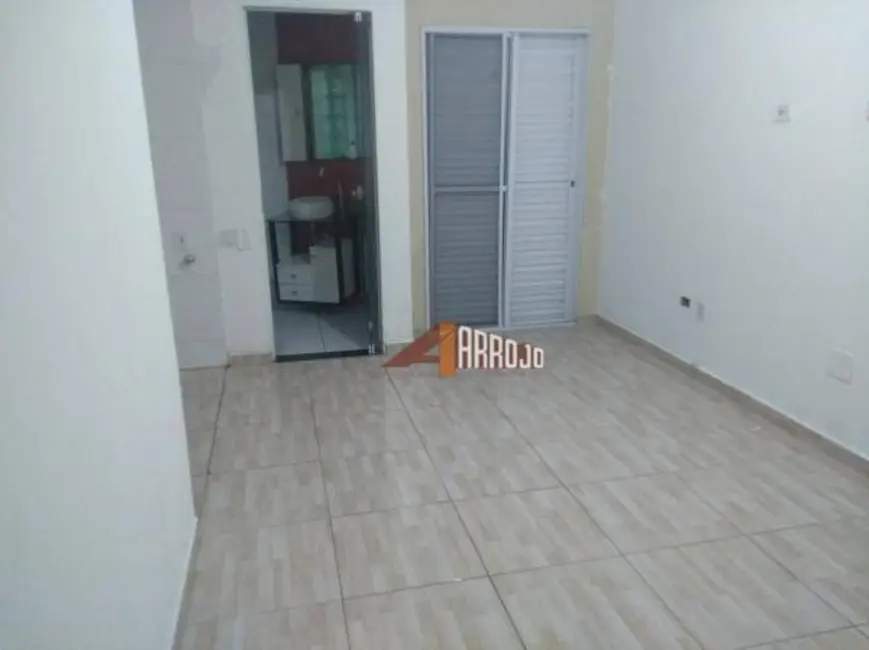 Sobrado com 3 quartos à venda, 84m2 em Vila Araguaia, São Paulo - SP - imagem 2 Foto 2 de Sobrado com 3 quartos à venda, 84m2 em Vila Araguaia, São Paulo - SP