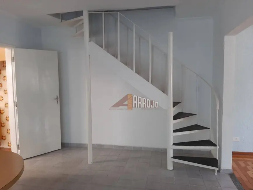 Sobrado com 3 quartos à venda, 175m2 em Vila Buenos Aires, São Paulo - SP - imagem 4 Foto 4 de Sobrado com 3 quartos à venda, 175m2 em Vila Buenos Aires, São Paulo - SP