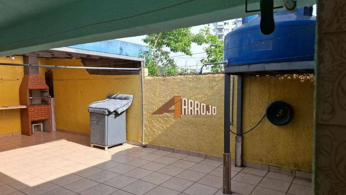 Foto 2 de Casa com 3 quartos à venda, 189m2 em Vila Marieta, São Paulo - SP