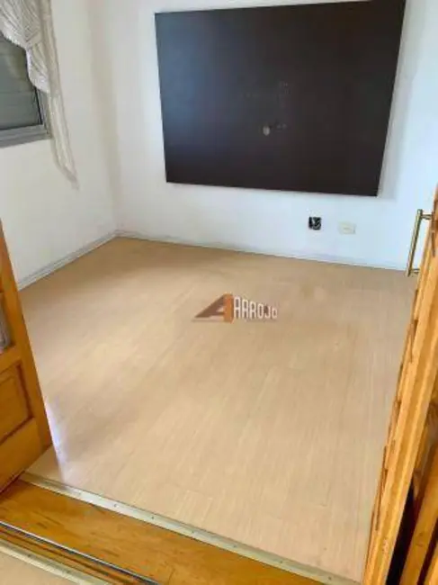 Apartamento com 3 quartos à venda, 165m2 em Tatuapé, São Paulo - SP - imagem 8 Foto 8 de Apartamento com 3 quartos à venda, 165m2 em Tatuapé, São Paulo - SP