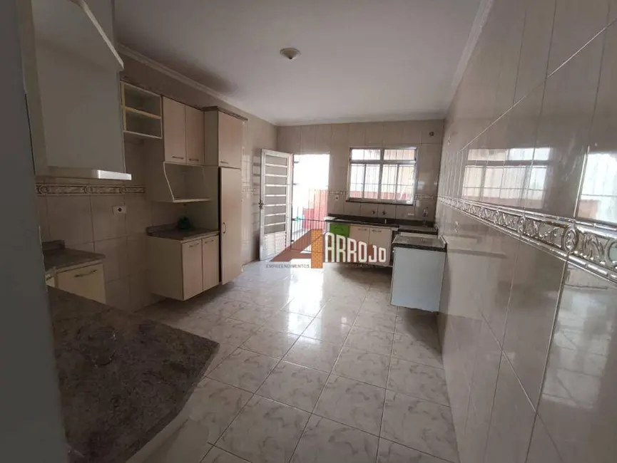 Foto 1 de Sobrado com 2 quartos à venda, 170m2 em Vila Salete, São Paulo - SP