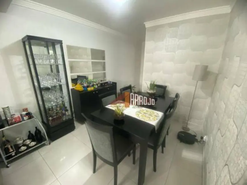 Foto 4 de Apartamento com 2 quartos à venda, 125m2 em Vila Carlos de Campos, São Paulo - SP