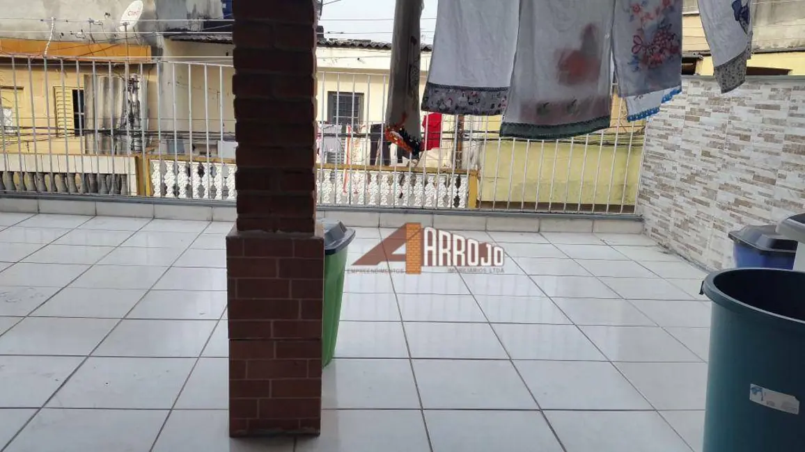 Sobrado com 3 quartos à venda, 120m2 em Jardim Soraia, São Paulo - SP - imagem 4 Foto 4 de Sobrado com 3 quartos à venda, 120m2 em Jardim Soraia, São Paulo - SP