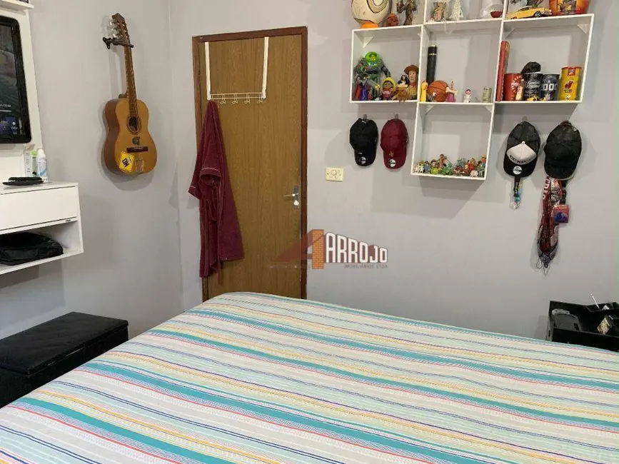 Foto 7 de Casa com 3 quartos à venda, 250m2 em São Paulo - SP