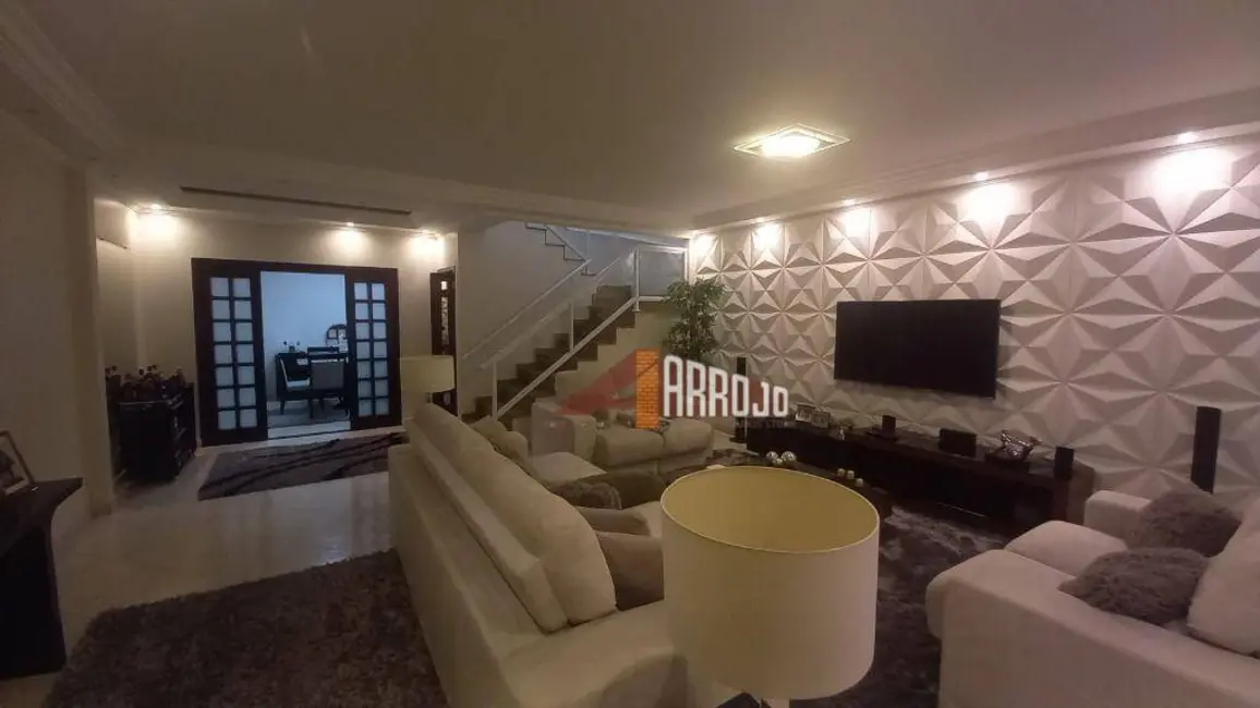 Foto 1 de Sobrado com 4 quartos à venda, 270000m2 em Jardim Nordeste, São Paulo - SP