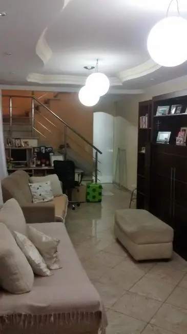 Foto 2 de Sobrado com 4 quartos à venda, 140m2 em Limoeiro, São Paulo - SP