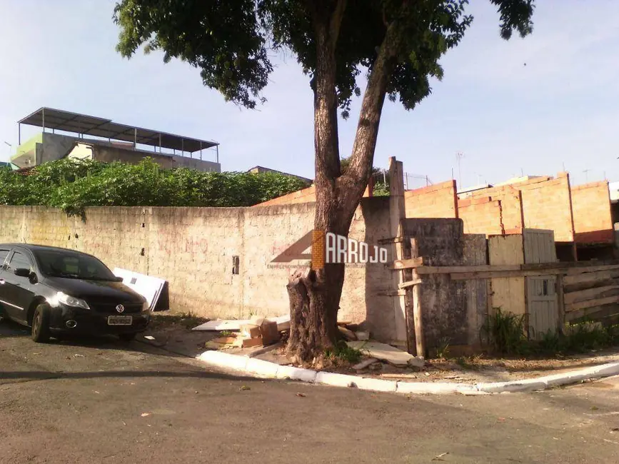 Foto 2 de Terreno / Lote à venda, 332m2 em Jardim Santo Onofre, São Paulo - SP