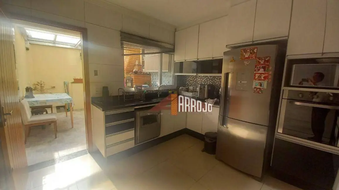 Foto 8 de Sobrado com 3 quartos à venda, 114m2 em Vila Salete, São Paulo - SP