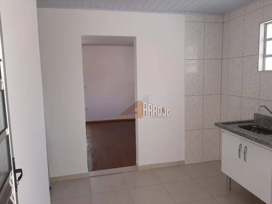 Foto 8 de Casa com 4 quartos à venda, 200m2 em Vila Araguaia, São Paulo - SP