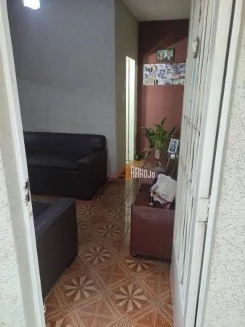 Sobrado com 3 quartos à venda, 108m2 em Vila Paranaguá, São Paulo - SP - imagem 9 Foto 9 de Sobrado com 3 quartos à venda, 108m2 em Vila Paranaguá, São Paulo - SP