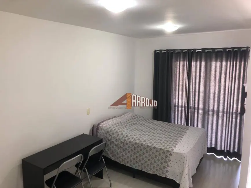 Foto 3 de Apartamento com 1 quarto para alugar, 37m2 em Indianópolis, São Paulo - SP