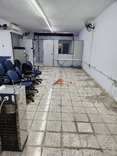 Foto 1 de Sala Comercial para alugar em Vila Marieta, São Paulo - SP