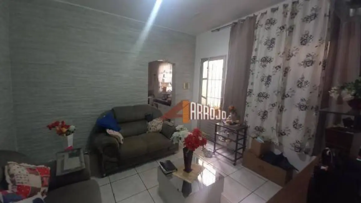 Foto 3 de Casa com 2 quartos à venda, 94m2 em Vila Buenos Aires, São Paulo - SP