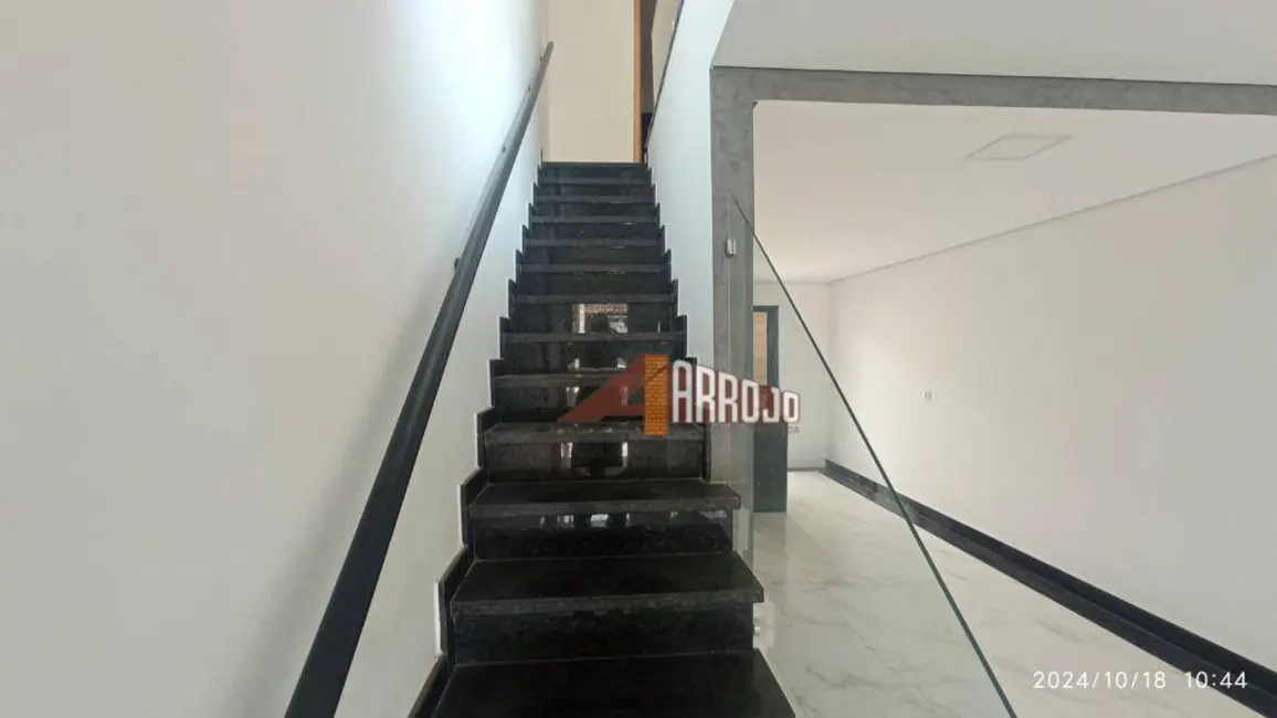 Foto 3 de Sobrado com 3 quartos à venda, 96m2 em Vila São Geraldo, São Paulo - SP