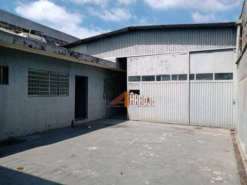 Foto 1 de Armazém / Galpão à venda, 690m2 em Vila Sílvia, São Paulo - SP