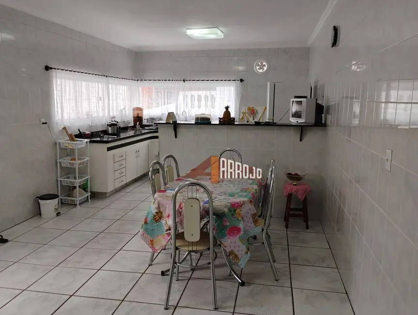 Sobrado com 3 quartos à venda, 210m2 em Vila Ré, São Paulo - SP - imagem 5 Foto 5 de Sobrado com 3 quartos à venda, 210m2 em Vila Ré, São Paulo - SP