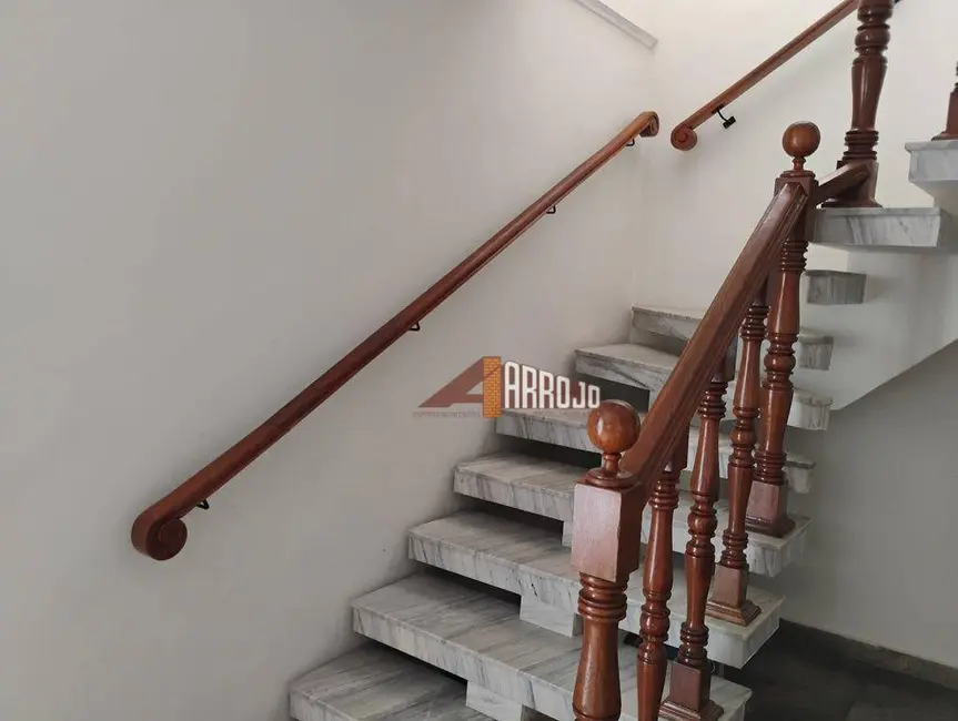 Sobrado com 3 quartos à venda, 210m2 em Vila Ré, São Paulo - SP - imagem 7 Foto 7 de Sobrado com 3 quartos à venda, 210m2 em Vila Ré, São Paulo - SP