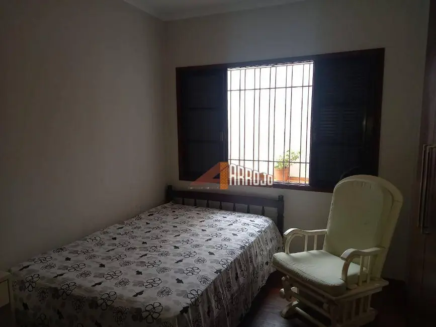 Foto 8 de Casa com 3 quartos à venda, 265m2 em Jardim Cotinha, São Paulo - SP