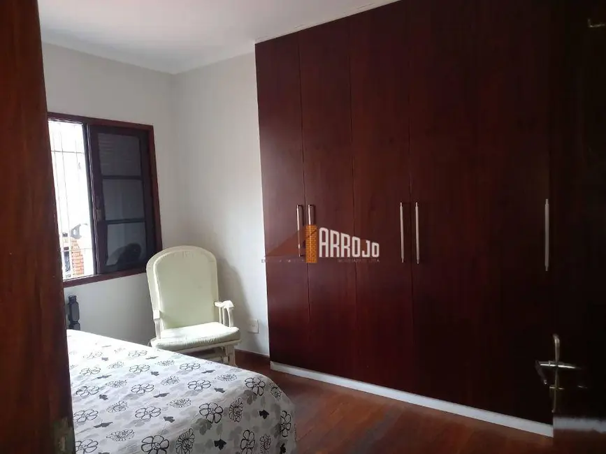 Foto 9 de Casa com 3 quartos à venda, 265m2 em Jardim Cotinha, São Paulo - SP