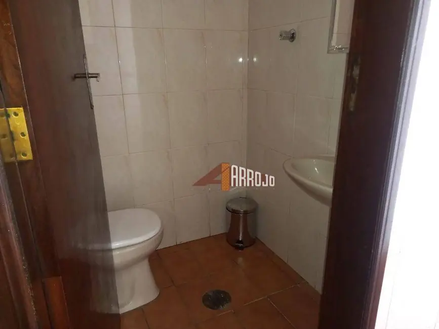 Foto 3 de Casa com 3 quartos à venda, 265m2 em Jardim Cotinha, São Paulo - SP