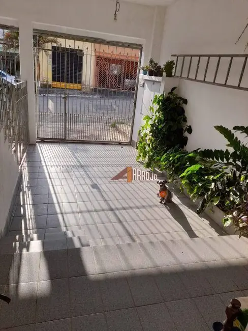 Foto 3 de Sobrado com 6 quartos à venda, 250m2 em Parque Císper, São Paulo - SP