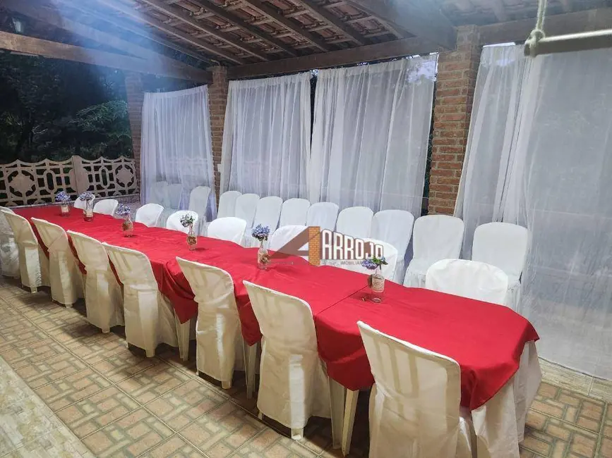 Chácara com 4 quartos à venda, 6500m2 em Vila Nova Bonsucesso, Guarulhos - SP - imagem 9 Foto 9 de Chácara com 4 quartos à venda, 6500m2 em Vila Nova Bonsucesso, Guarulhos - SP