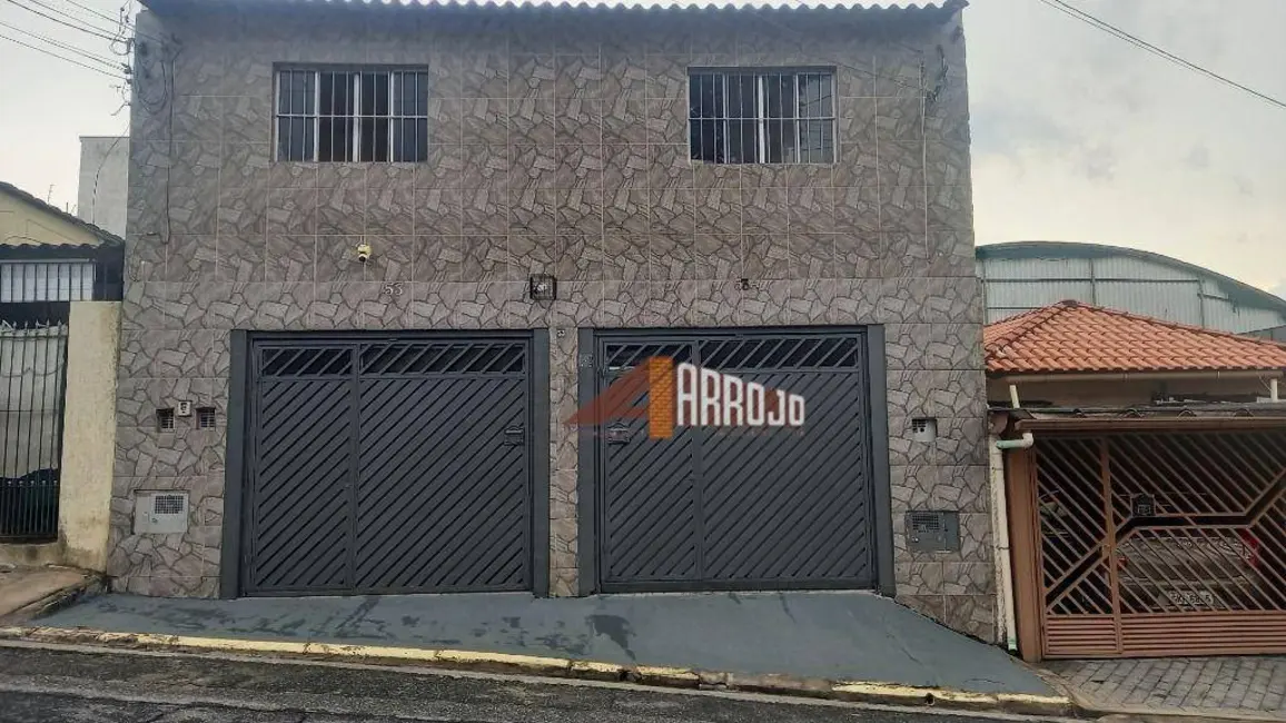 Sobrado com 8 quartos à venda, 192m2 em Vila São Geraldo, São Paulo - SP - imagem 2 Foto 2 de Sobrado com 8 quartos à venda, 192m2 em Vila São Geraldo, São Paulo - SP