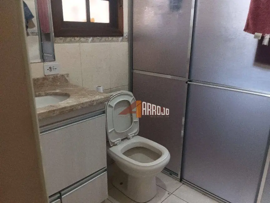 Foto 4 de Casa com 3 quartos à venda, 250m2 em Vila Monte Santo, São Paulo - SP