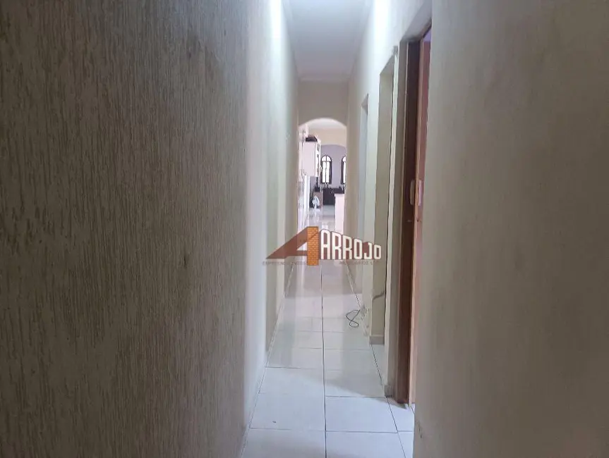 Foto 3 de Casa com 3 quartos à venda, 250m2 em Vila Monte Santo, São Paulo - SP