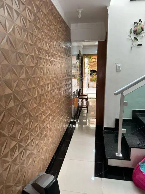 Sobrado com 3 quartos à venda, 125m2 em Vila Costa Melo, São Paulo - SP - imagem 3 Foto 3 de Sobrado com 3 quartos à venda, 125m2 em Vila Costa Melo, São Paulo - SP