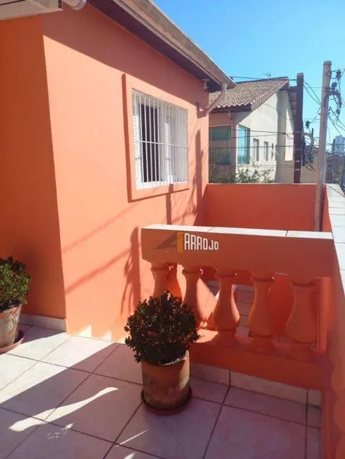 Casa com 2 quartos à venda, 115m2 em Vila Marieta, São Paulo - SP - imagem 6 Foto 6 de Casa com 2 quartos à venda, 115m2 em Vila Marieta, São Paulo - SP