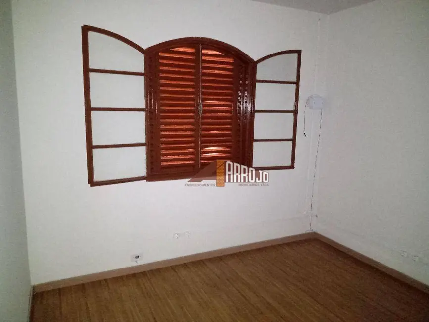 Sobrado com 2 quartos para alugar, 88m2 em Cidade Antônio Estevão de Carvalho, São Paulo - SP - imagem 2 Foto 2 de Sobrado com 2 quartos para alugar, 88m2 em Cidade Antônio Estevão de Carvalho, São Paulo - SP