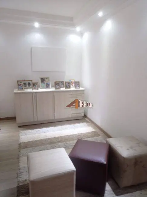 Foto 1 de Casa com 2 quartos à venda, 300m2 em Vila Constança, São Paulo - SP