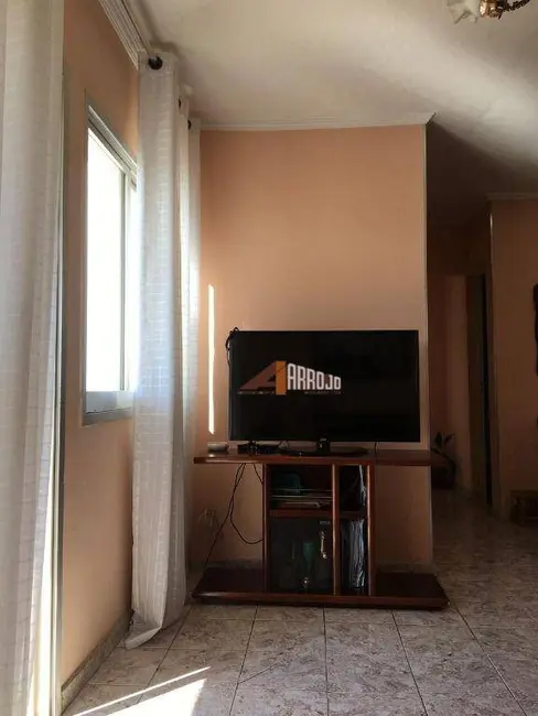 Foto 2 de Apartamento com 3 quartos à venda, 111m2 em Vila Laís, São Paulo - SP