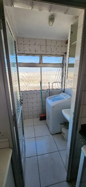 Foto 4 de Apartamento com 2 quartos para alugar, 80m2 em Vila Santana, São Paulo - SP