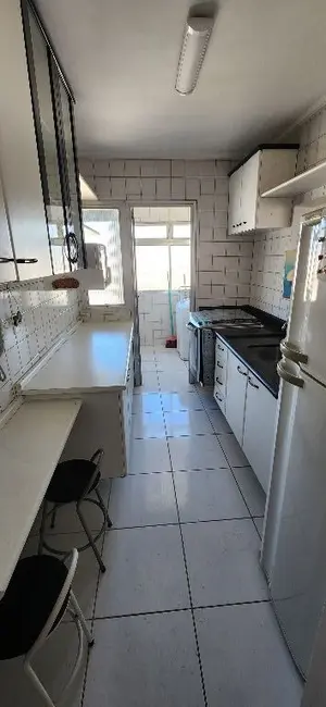 Foto 3 de Apartamento com 2 quartos para alugar, 80m2 em Vila Santana, São Paulo - SP